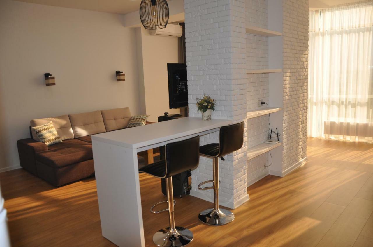 Sky Apartment Odessa Zewnętrze zdjęcie